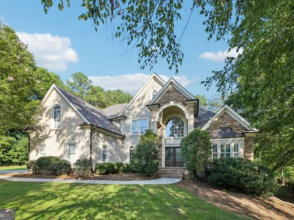 1038 Overlook Dr, Villa Rica, GA 30180
