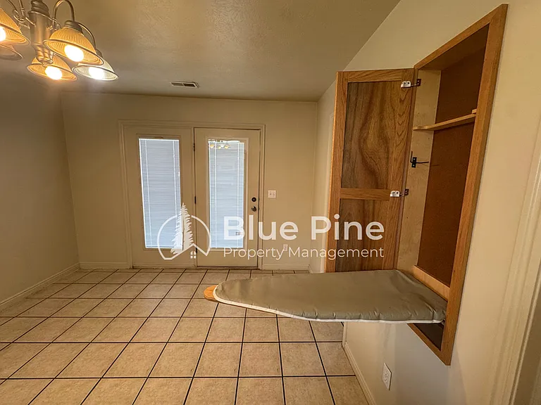 429 Raven Way — Photo 8