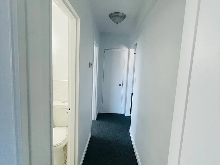50-52 Gibson Blvd #B2 — Photo 9