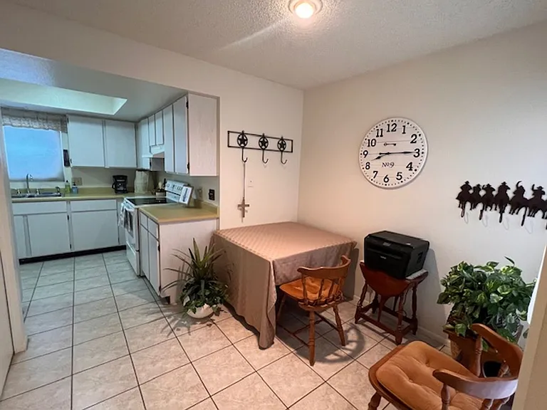 25246 S Glenburn Dr — Photo 37