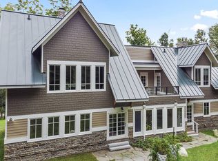 16 Loop Rd, Bondville, VT 05340