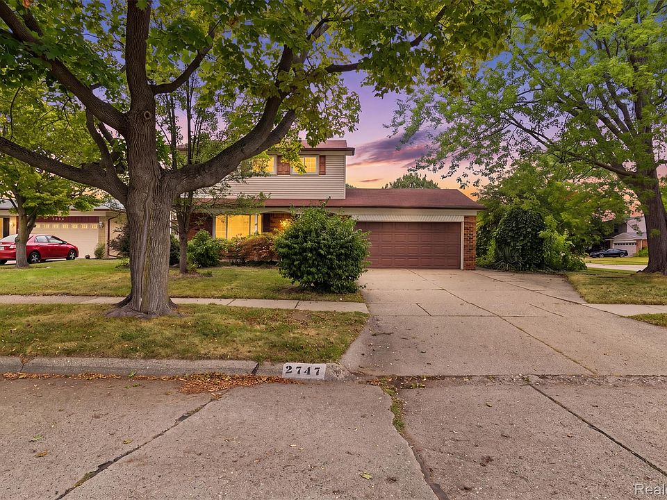 1st image of 2747 Cromie Ct