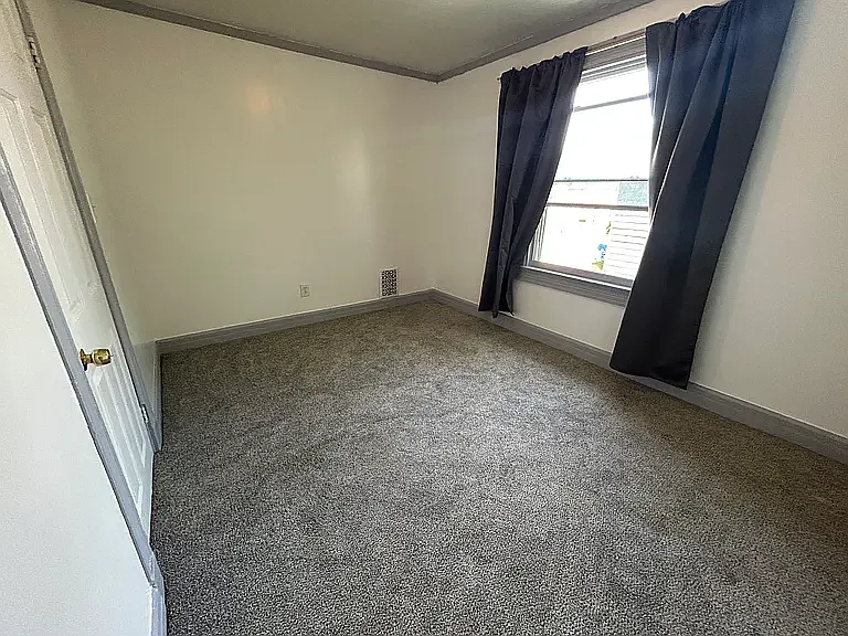 147 Emerson St #147 — Photo 18