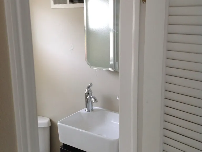3609 Indian Rd — Photo 27