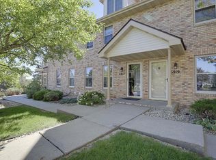 6917 Tottenham Rd, Madison, WI 53711