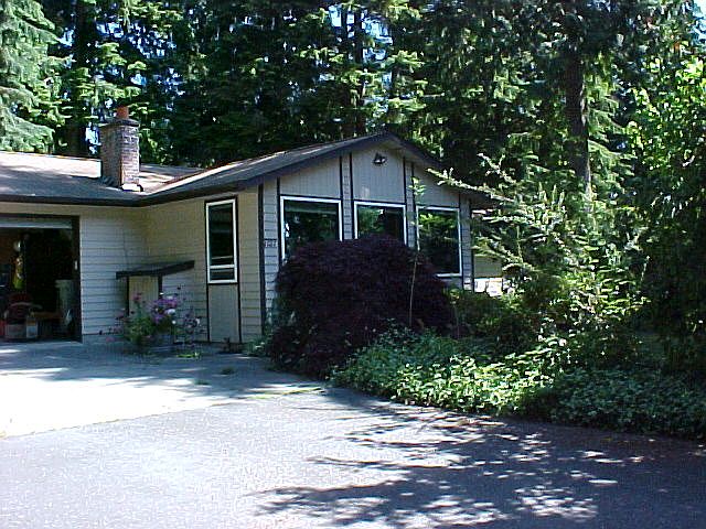 1st image of 7127 123rd Ave NE