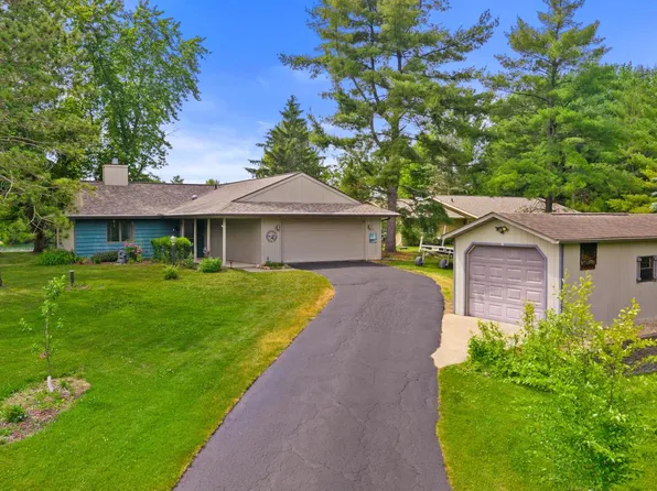 N189 Cedar Springs CIRCLE, Neshkoro, WI 54960