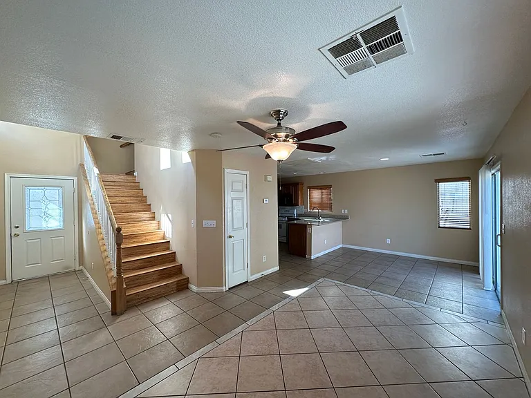 9510 Diamond Bridge Ave — Photo 10