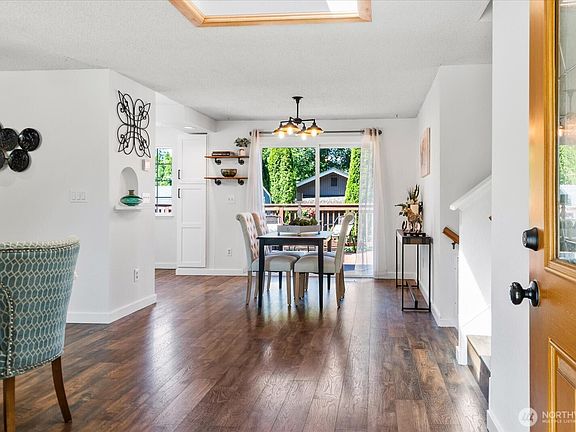 4th image of 13218 46th Drive NE