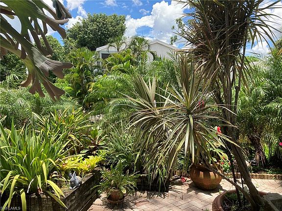 4th image of 4788 W Boulevard Ct #101