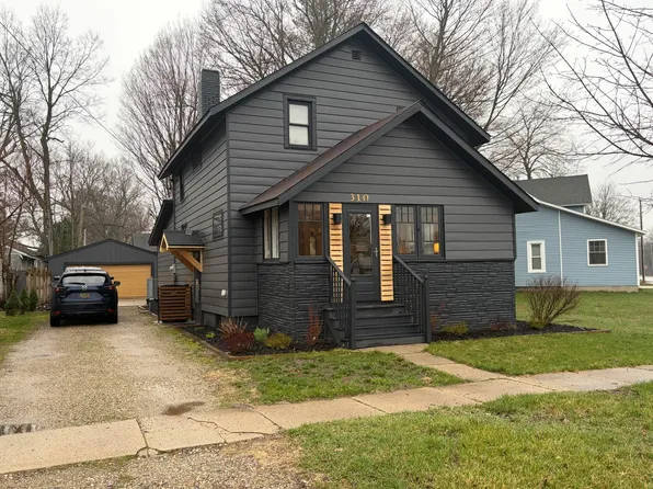 310 S Dibble St, Hastings, MI 49058