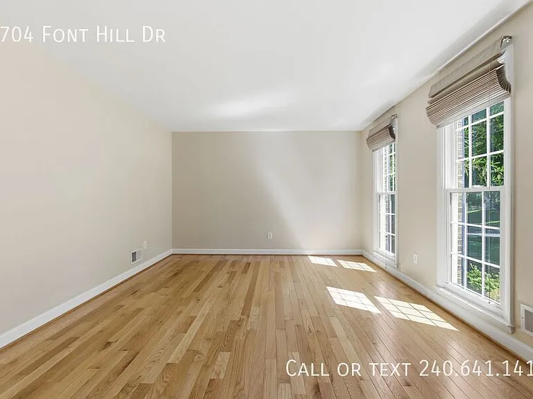3704 Font Hill Dr — Photo 4