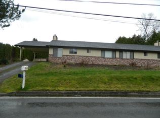 704 Olson Rd APT A, Longview, WA 98632