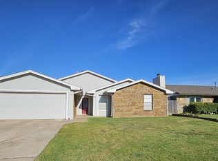 10029 S Fairview Dr, Oklahoma City, OK 73159