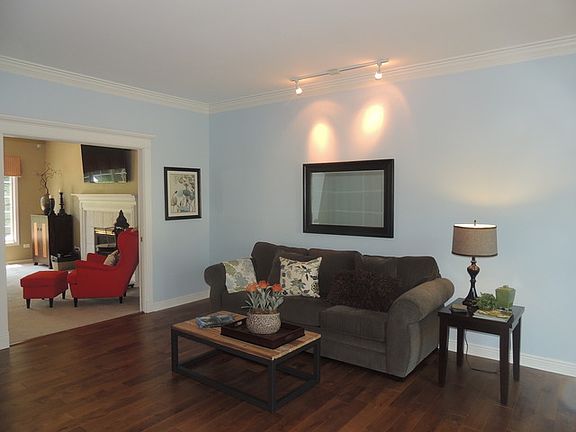 3rd image of 3393 Hillside Ct