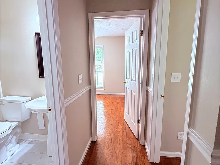 11 Twin Oaks Ln — Photo 12