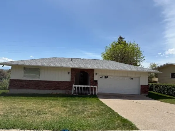 120 29th Ave NW, Great Falls, MT 59404