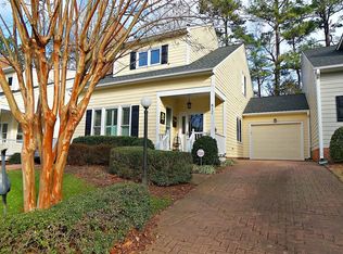 812 Mill Greens Ct, Raleigh, NC 27609