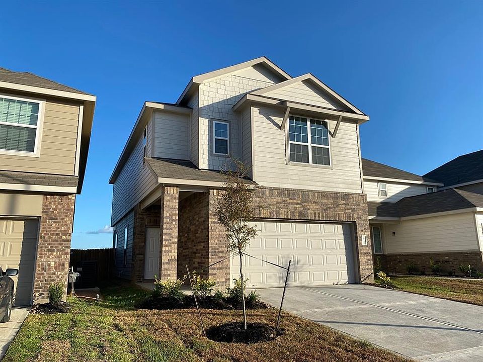 1st image of 24559 Lorenzo Glaze Ln