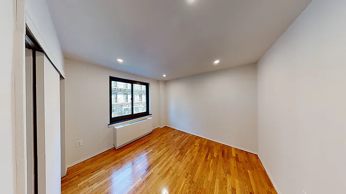 Rented by AZ REALTY NYC LLC | media 14