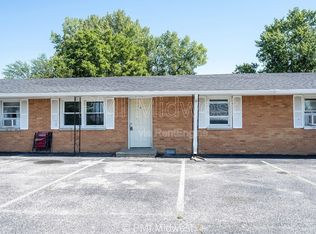 4881 S 300 W #5, New Palestine, IN 46163