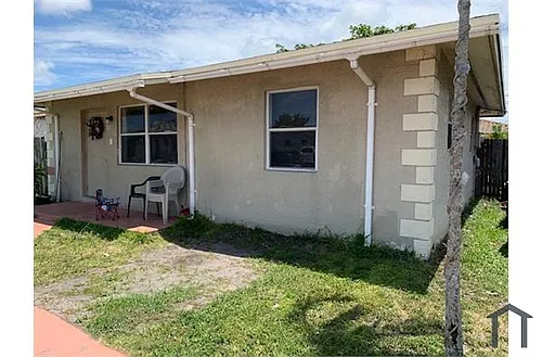 2716 NW 15th Ct Photo 1