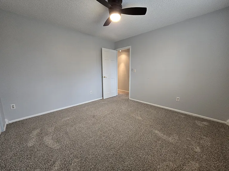 3169 Stanford Ct — Photo 34