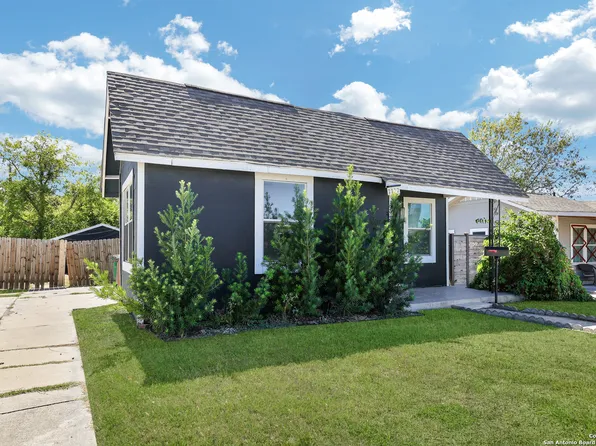 1112 FRESNO, San Antonio, TX 78201