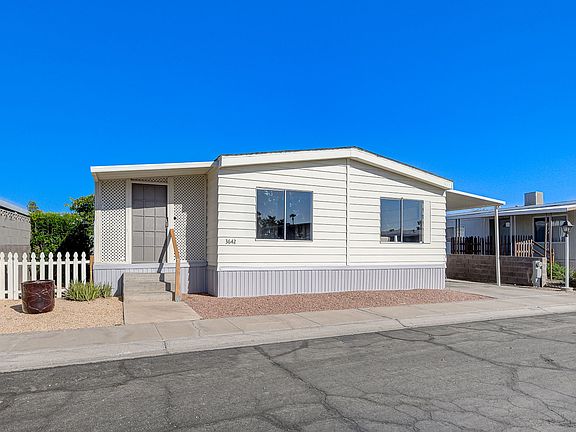 4th image of 3642 Death Valley Dr
