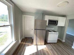 620 Treat St #620, Adrian, MI 49221