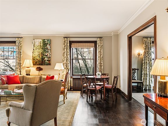 4th image of 1223 Spring Street #300