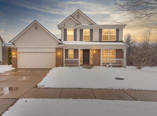 3142 Stillriver Dr, Howell, MI 48843