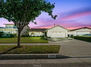 2040 W Glenwood Pl, Santa Ana, CA 92704