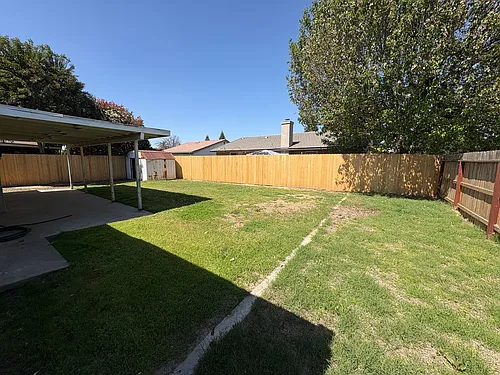 2210 W Buena Vista Ave Photo 1