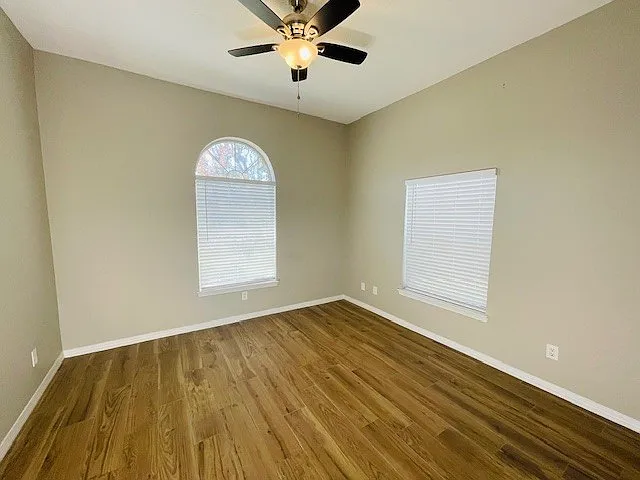 426 Ridge Wood Cir — Photo 7