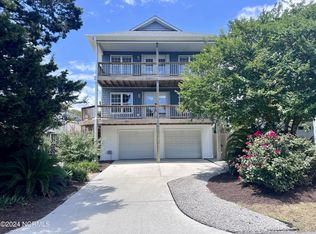 921 Oceanward Ln, Carolina Beach, NC 28428