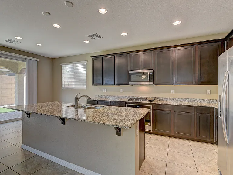 10449 Skye Summit Ave — Photo 18