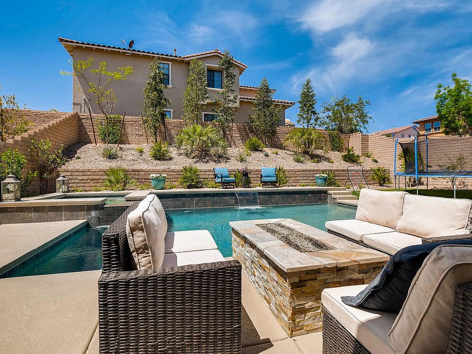 1st image of 603 Highland Bluff Way