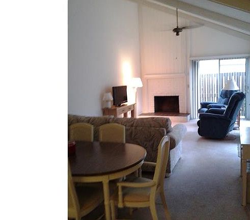 3rd image of 6333 Royal Woods Dr