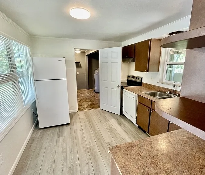 326 Chattanooga Dr — Photo 10