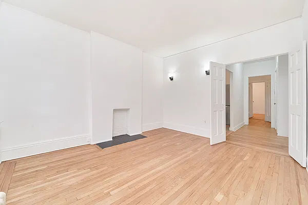 Rented by Living New York | media 21