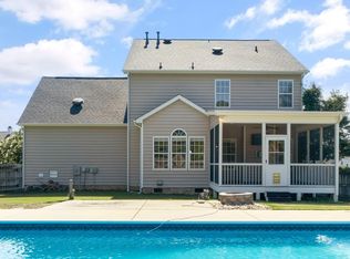 2669 Bloomsberry Ridge Dr, Fuquay Varina, NC 27526