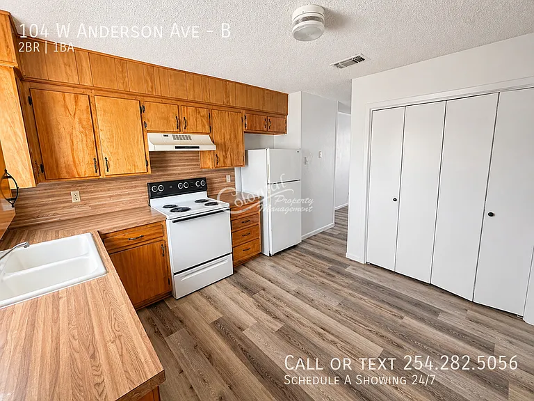 104 W Anderson Ave #B — Photo 5