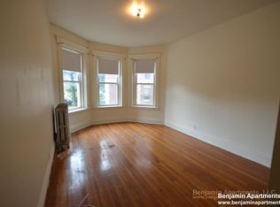 1350 Commonwealth Ave #2C, Allston, MA 02134
