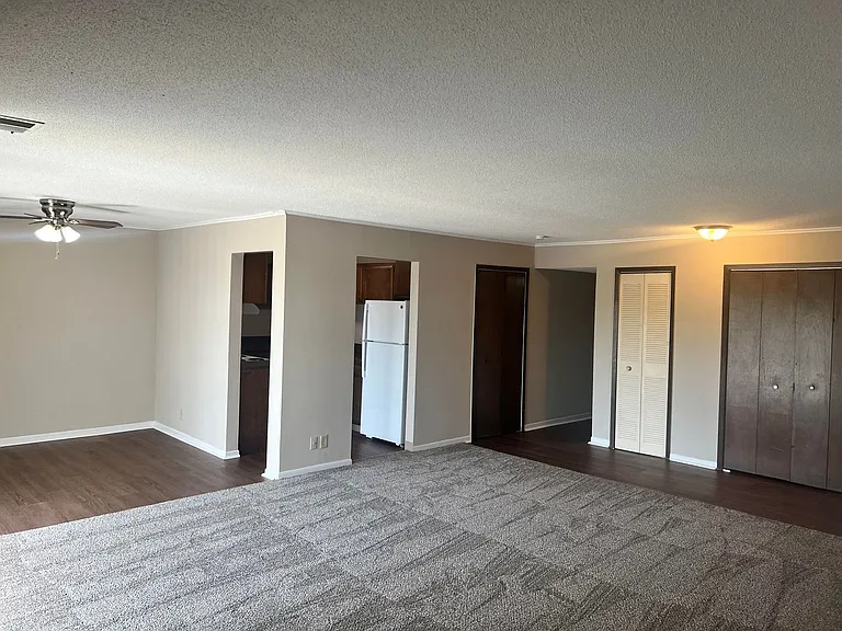2111 Kasold Dr — Photo 17