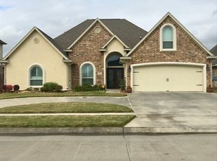 9306 Lisa Ln, Port Arthur, TX 77640