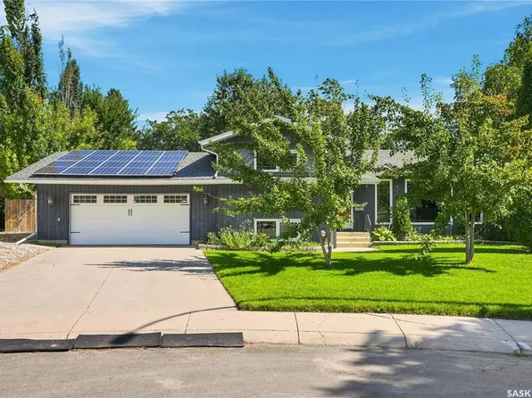 210 Frobisher CRESCENT, Saskatoon, SK S7K 4Y7