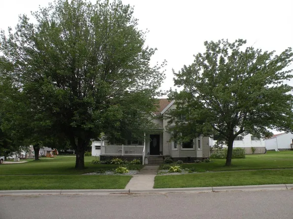 630 3rd Street, Bloomington, WI 53804