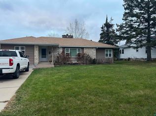 27 S 5th St W, Aurora, MN 55705