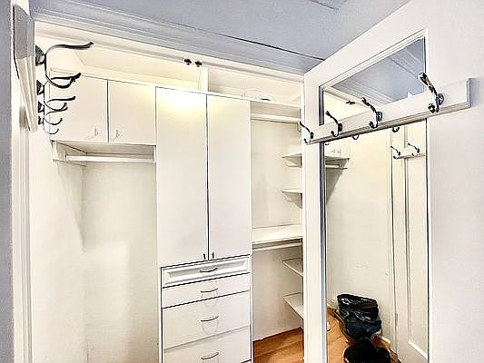 3rd image of 5 Tudor City Pl APT 416
